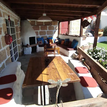 Casitas Del Poeta Casa de Férias Buzanada